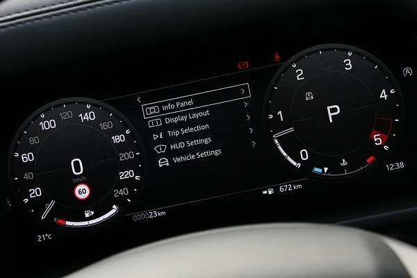 2025 Land Rover Defender 130 D350 X-Dynamic SE L663