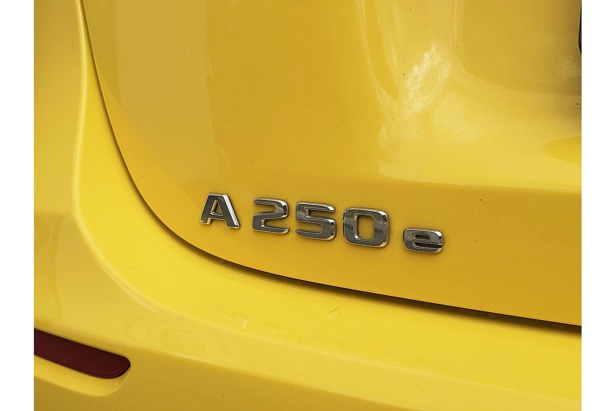 2021 Mercedes-Benz A-Class A250e W177