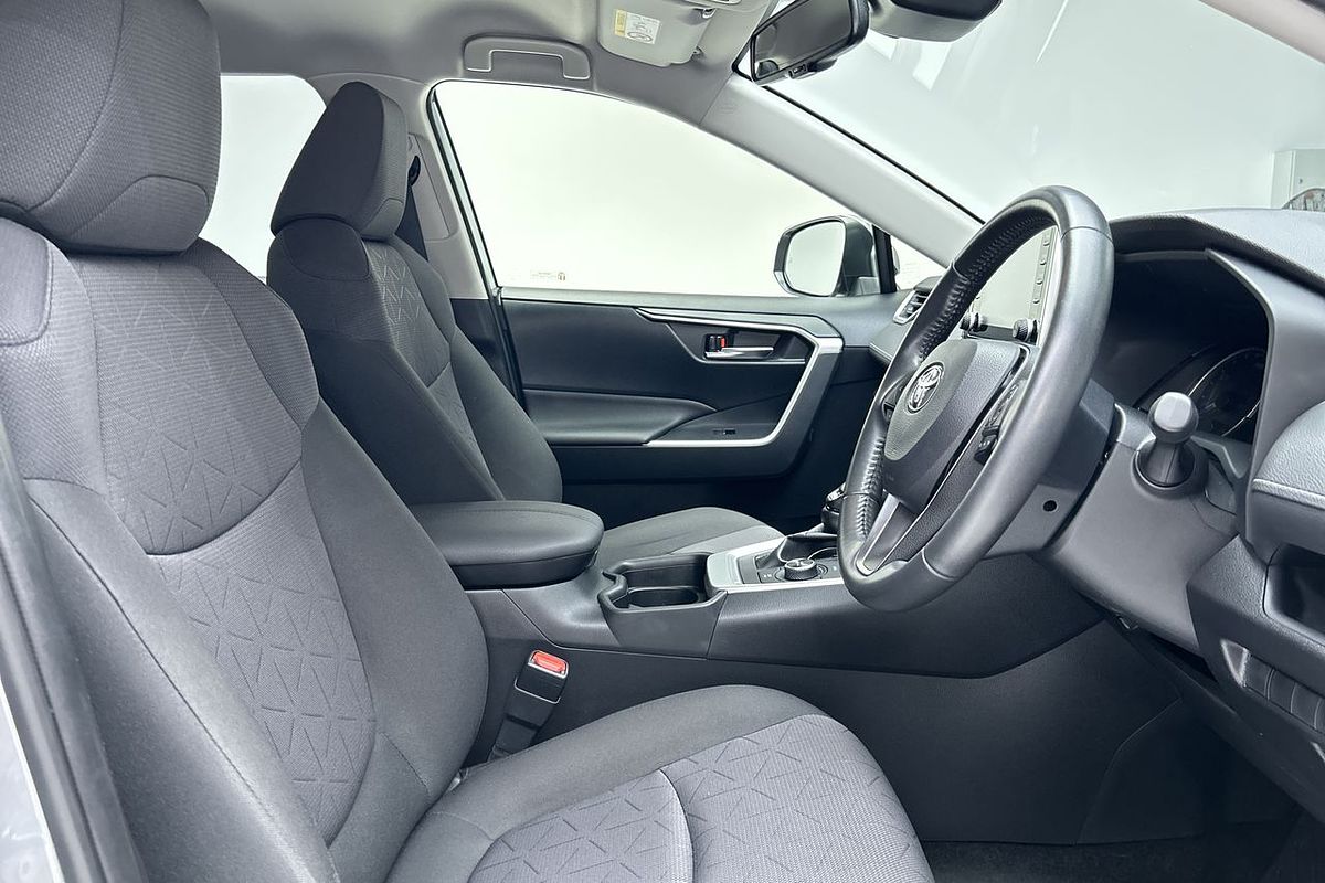 2021 Toyota RAV4 GXL AXAH54R