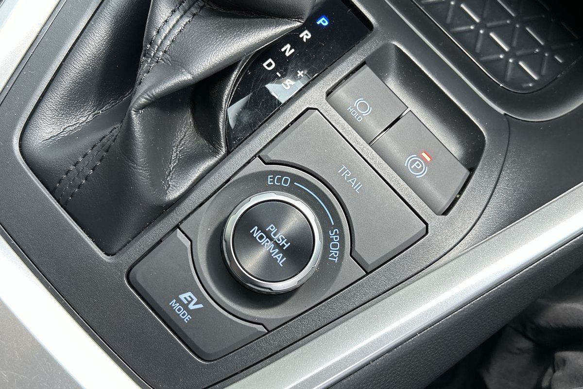 2021 Toyota RAV4 GXL AXAH54R