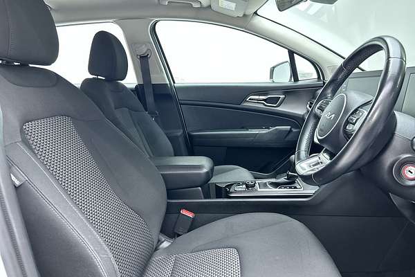 2022 Kia Sportage S NQ5