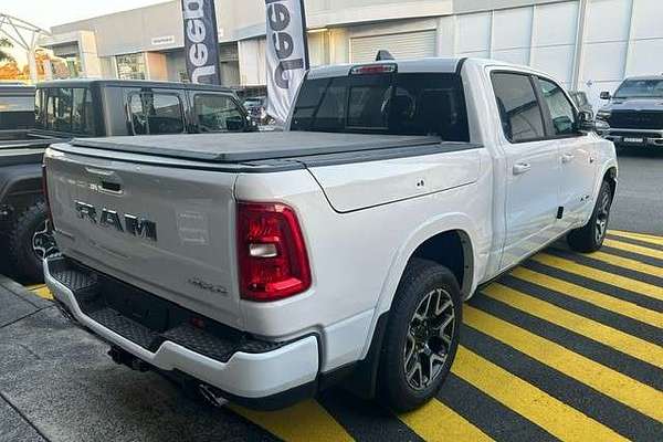 2025 RAM 1500 Laramie Sport Hurricane SO RamBox DT 4X4 SWB