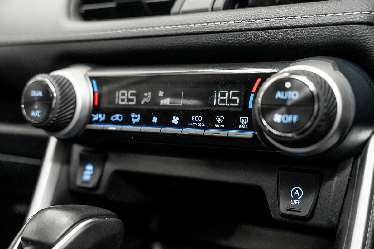2022 Toyota RAV4 GXL MXAA52R