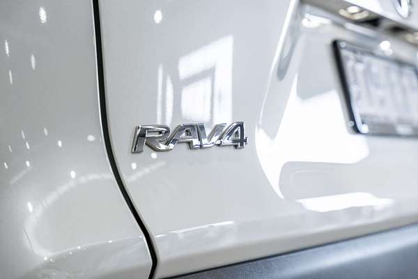 2022 Toyota RAV4 GXL MXAA52R