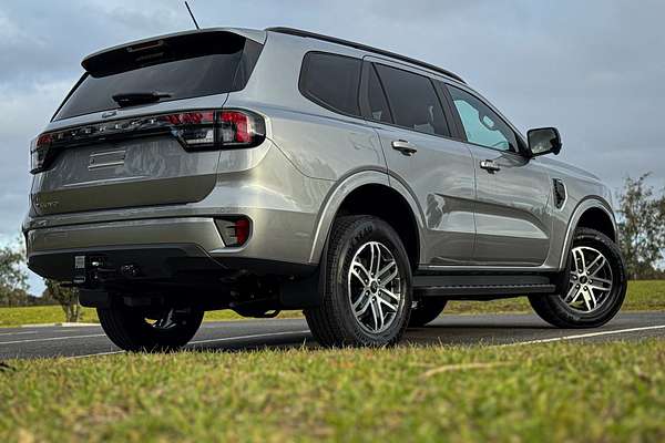 2025 Ford Everest Trend 2.0L