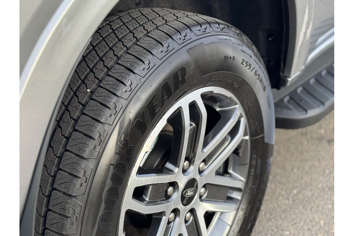 2025 Ford Everest Trend 2.0L