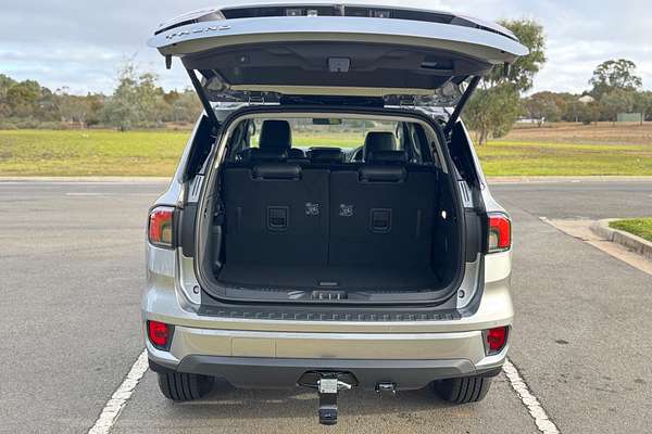 2025 Ford Everest Trend 2.0L