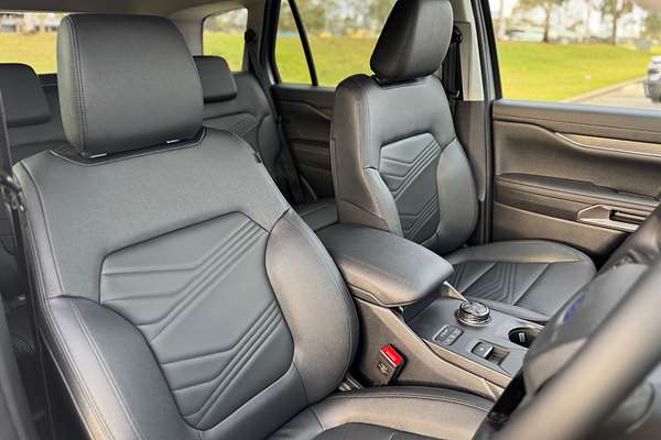 2025 Ford Everest Trend 2.0L