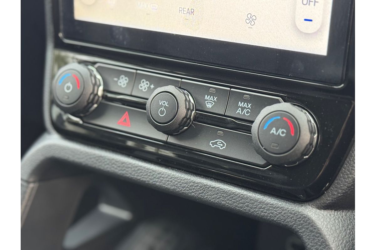 2025 Ford Everest Trend 2.0L