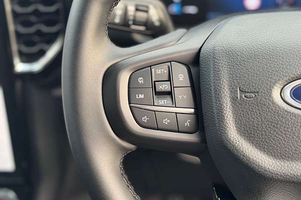 2025 Ford Everest Trend 2.0L