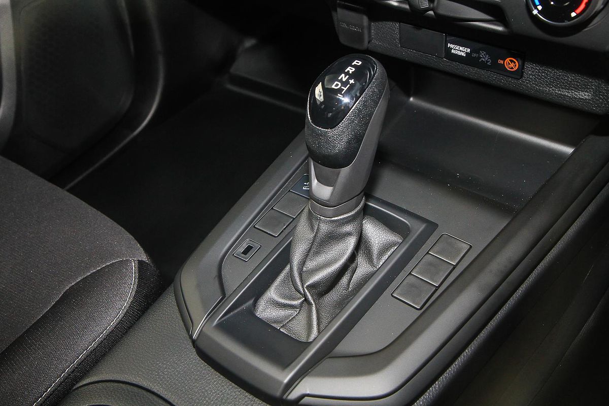 2025 Isuzu D-MAX SX High Ride Rear Wheel Drive