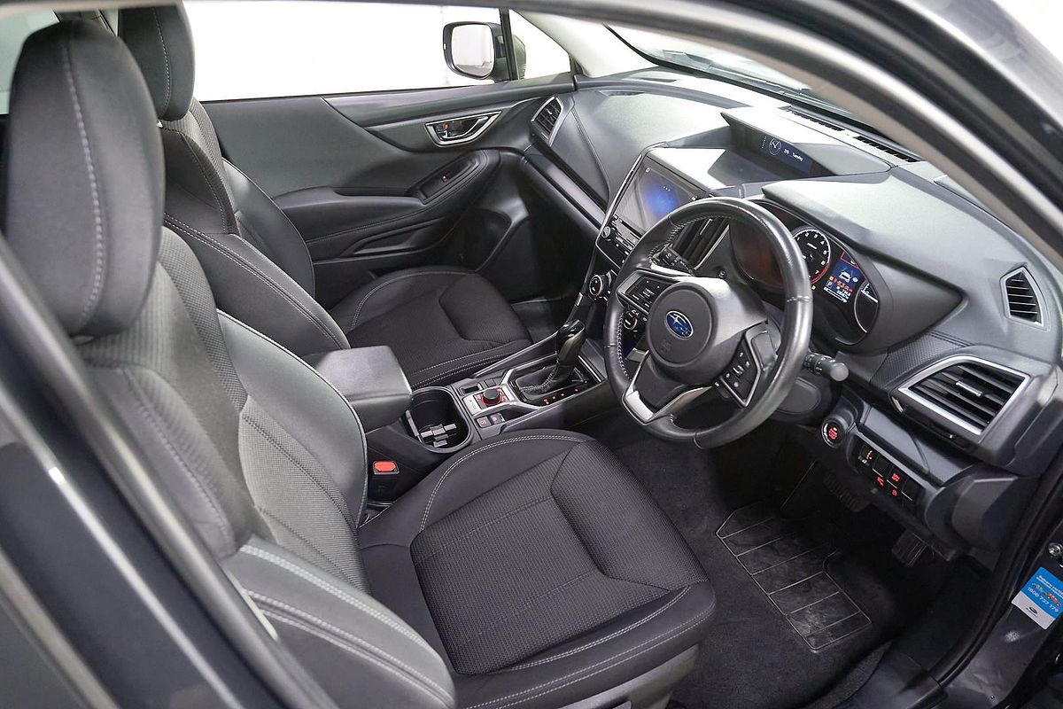 2023 Subaru Forester 2.5i S5