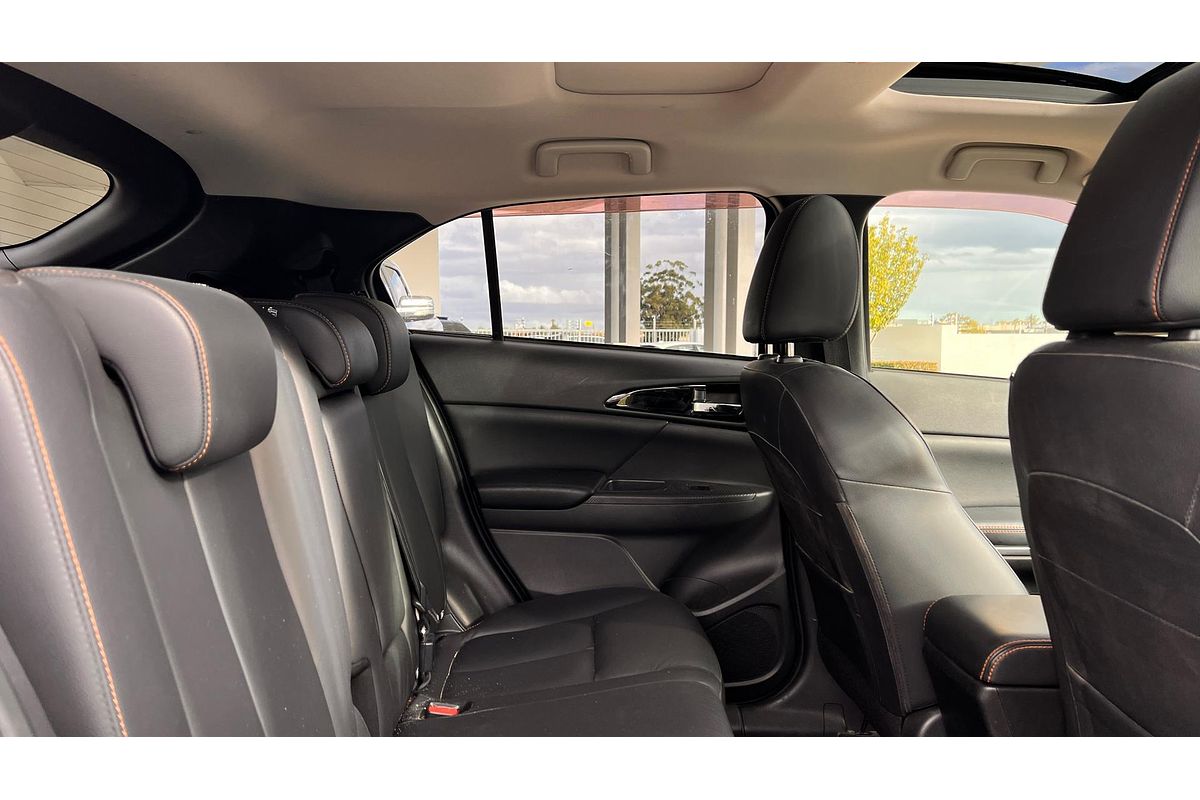 2018 Mitsubishi Eclipse Cross Exceed YA