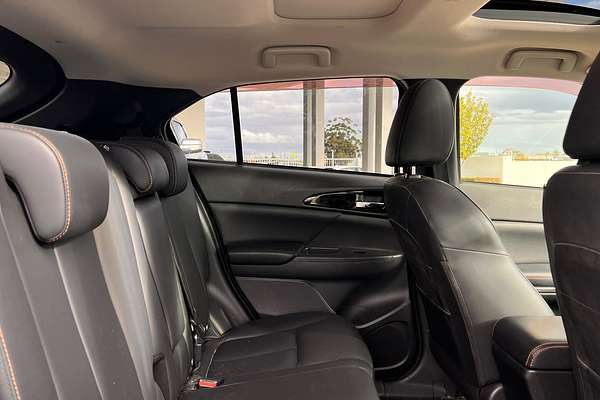 2018 Mitsubishi Eclipse Cross Exceed YA