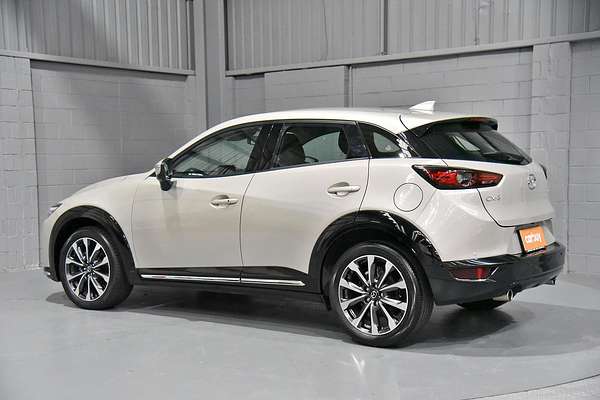 2022 Mazda CX-3 sTouring DK
