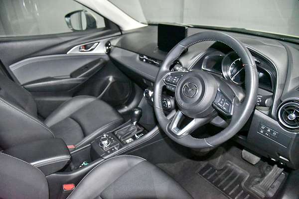 2022 Mazda CX-3 sTouring DK
