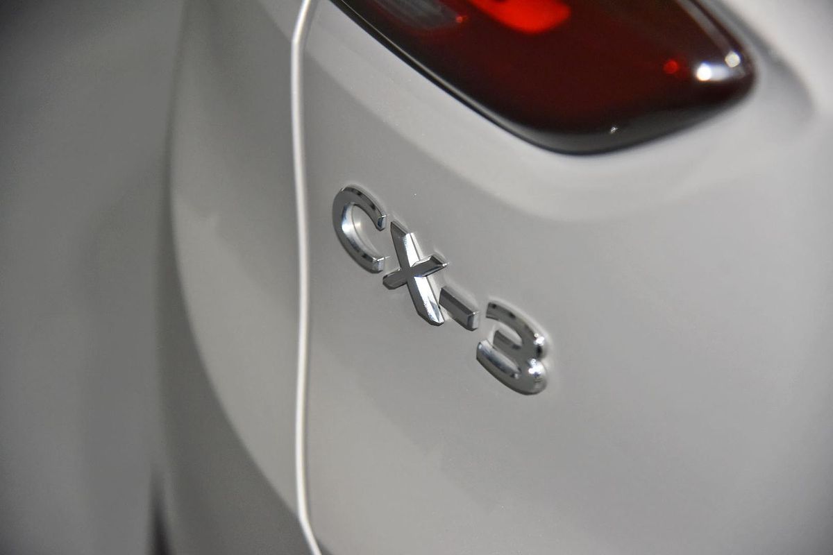2022 Mazda CX-3 sTouring DK