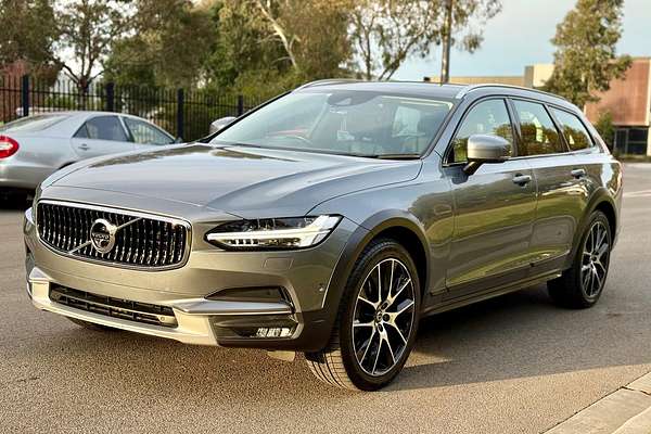 2017 Volvo V90 Cross Country D5 Inscription