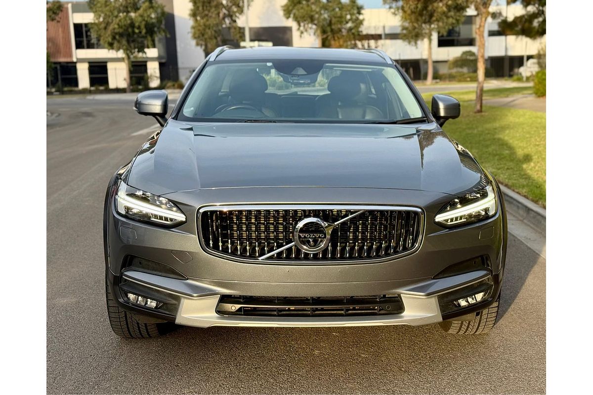 2017 Volvo V90 Cross Country D5 Inscription