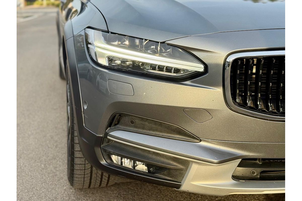 2017 Volvo V90 Cross Country D5 Inscription