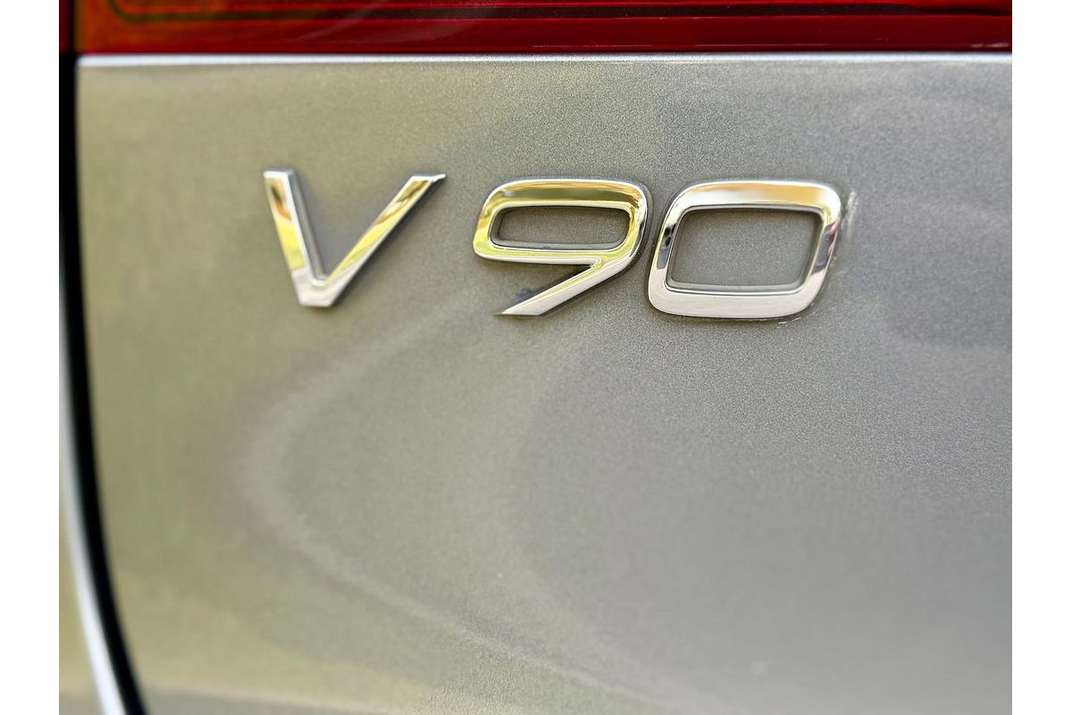2017 Volvo V90 Cross Country D5 Inscription