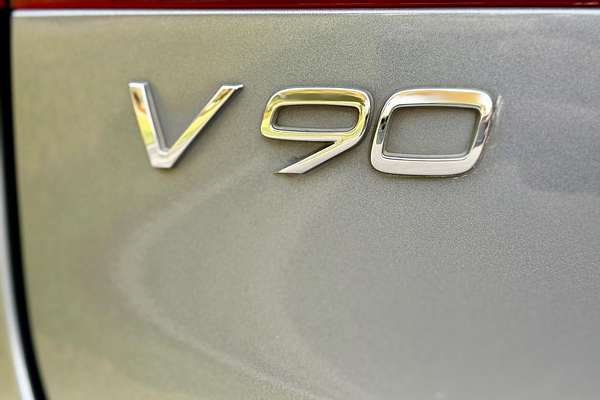 2017 Volvo V90 Cross Country D5 Inscription