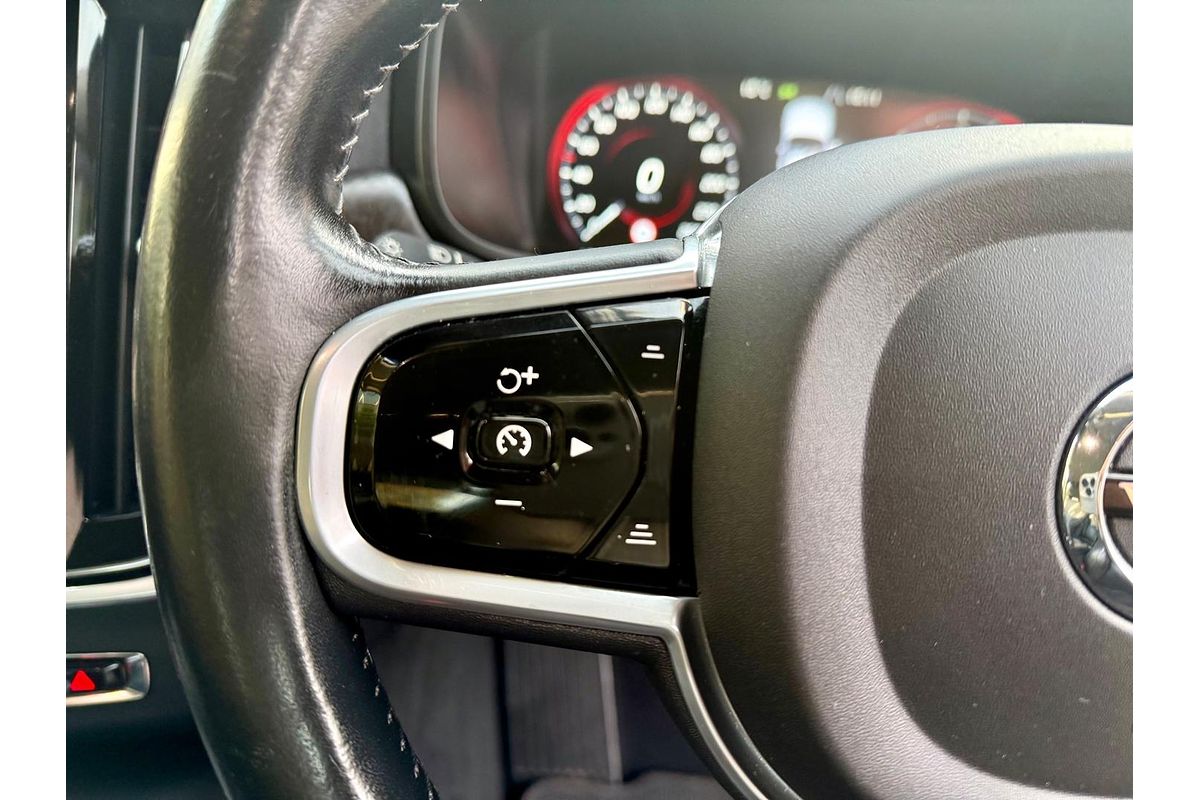 2017 Volvo V90 Cross Country D5 Inscription