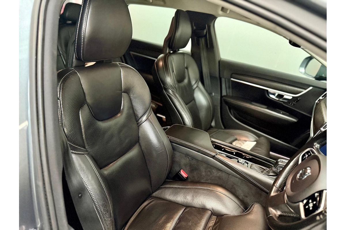 2017 Volvo V90 Cross Country D5 Inscription