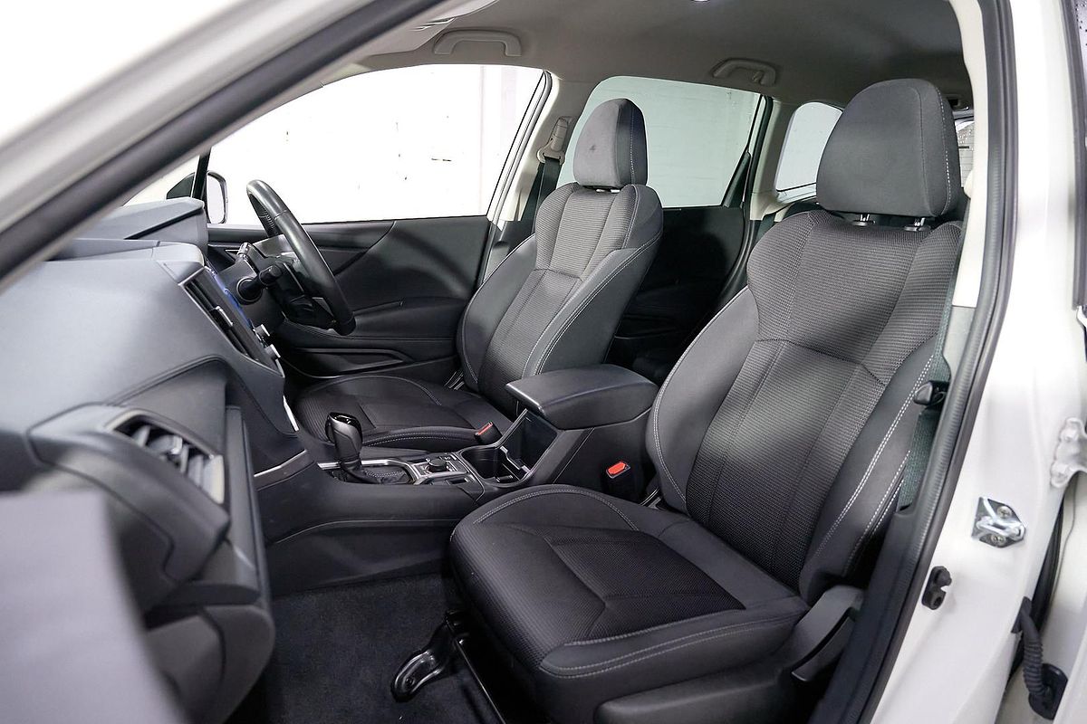 2023 Subaru Forester 2.5i S5