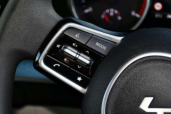 2023 Kia Carnival S KA4