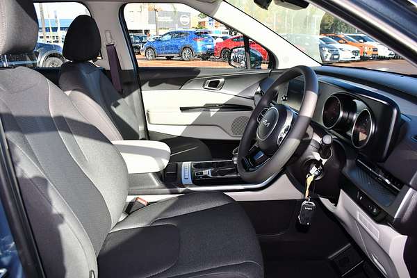 2024 Kia Carnival S KA4