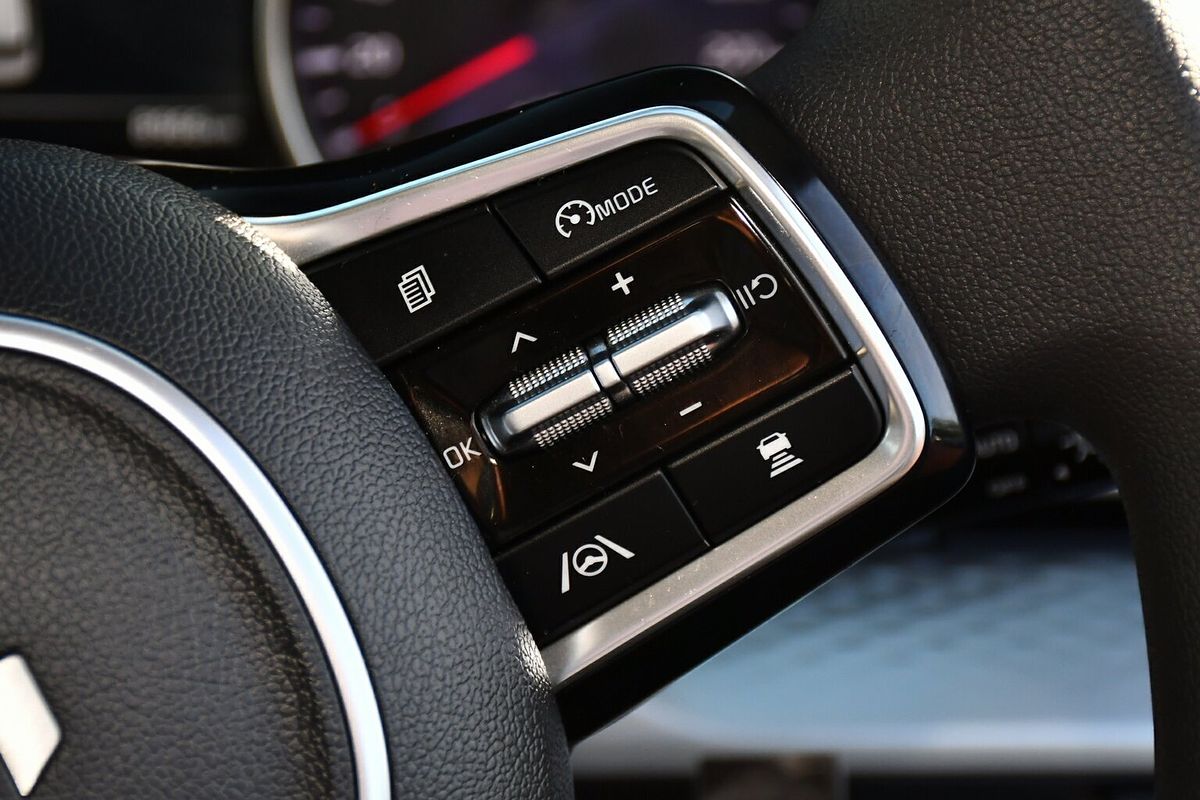 2024 Kia Carnival S KA4