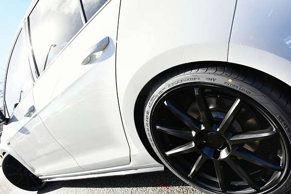 2020 Volkswagen Golf R 7.5