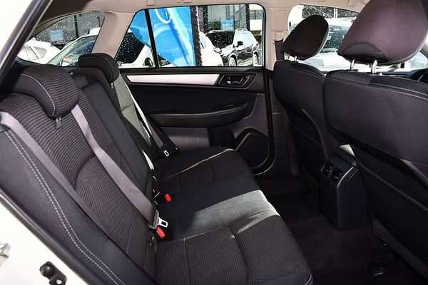 2017 Subaru Outback 2.5i 5GEN