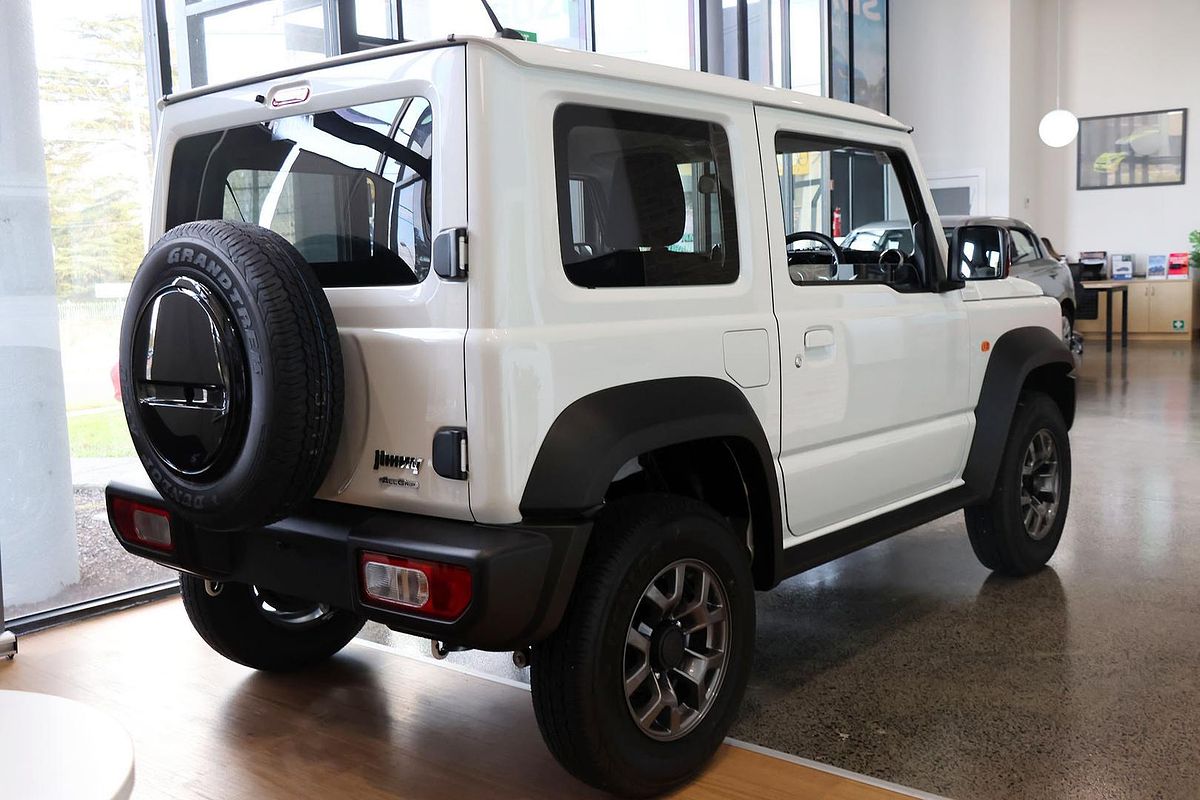 2024 Suzuki Jimny GLX GJ