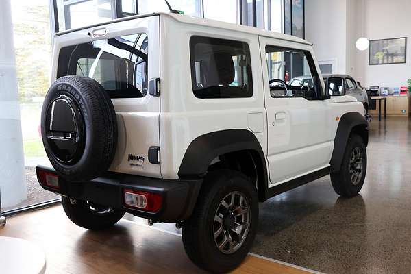 2024 Suzuki Jimny GLX GJ
