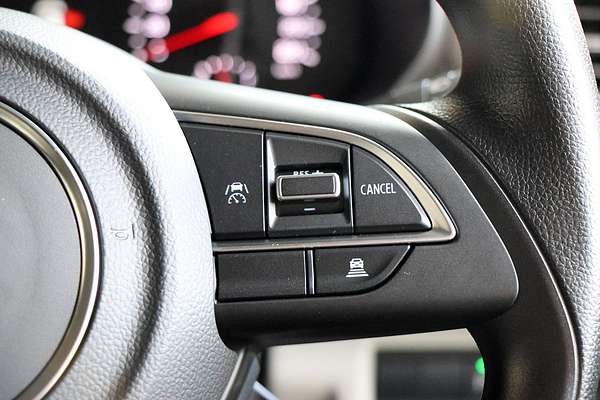 2024 Suzuki Swift Hybrid UZ
