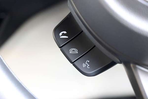 2024 Suzuki Swift Hybrid UZ
