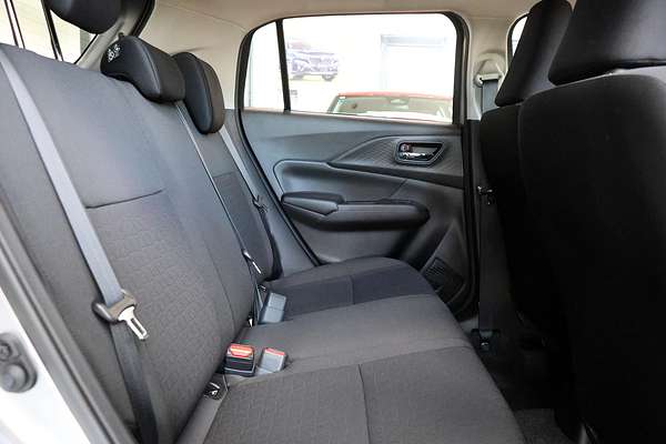 2024 Suzuki Swift Hybrid UZ