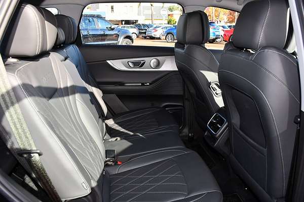 2024 Chery Tiggo 8 Pro Max Elite