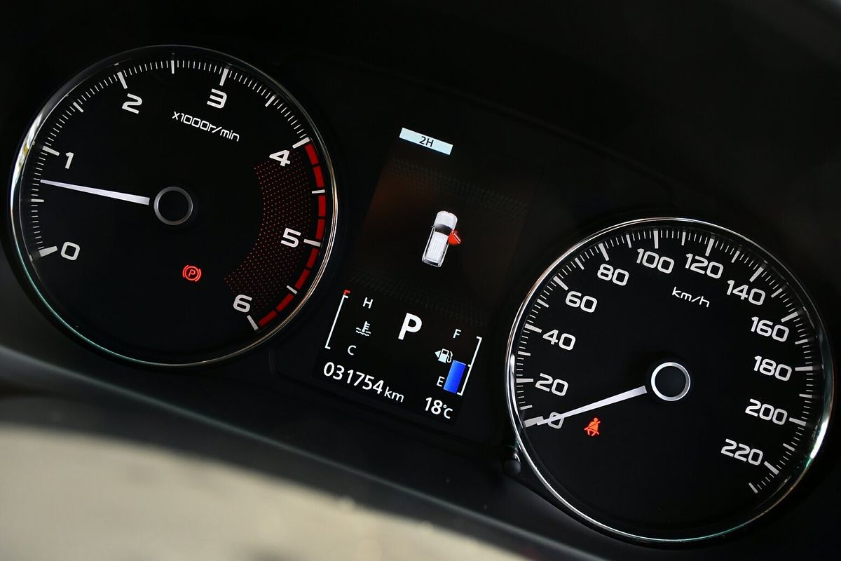 2023 Mitsubishi Pajero Sport GLX QF