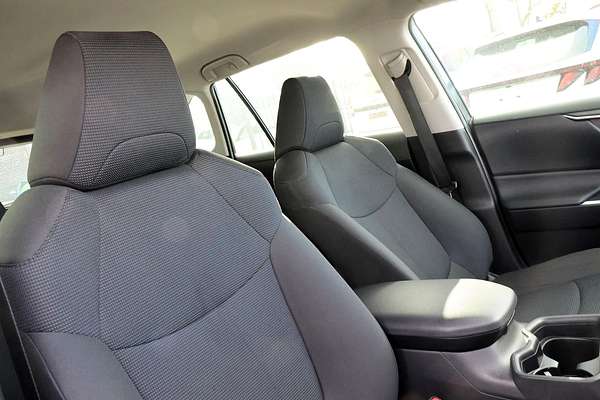 2019 Toyota RAV4 GX AXAH54R