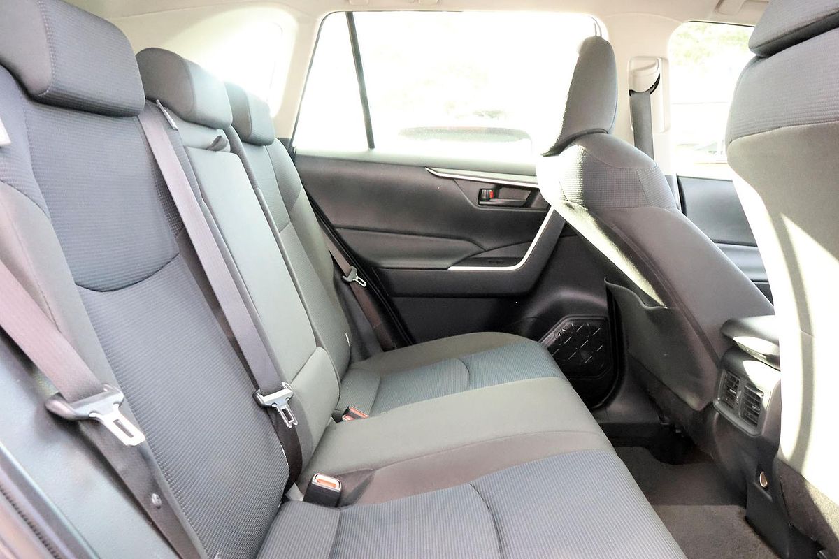 2019 Toyota RAV4 GX AXAH54R