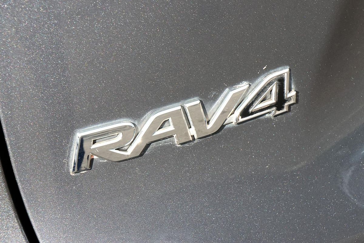 2019 Toyota RAV4 GX AXAH54R
