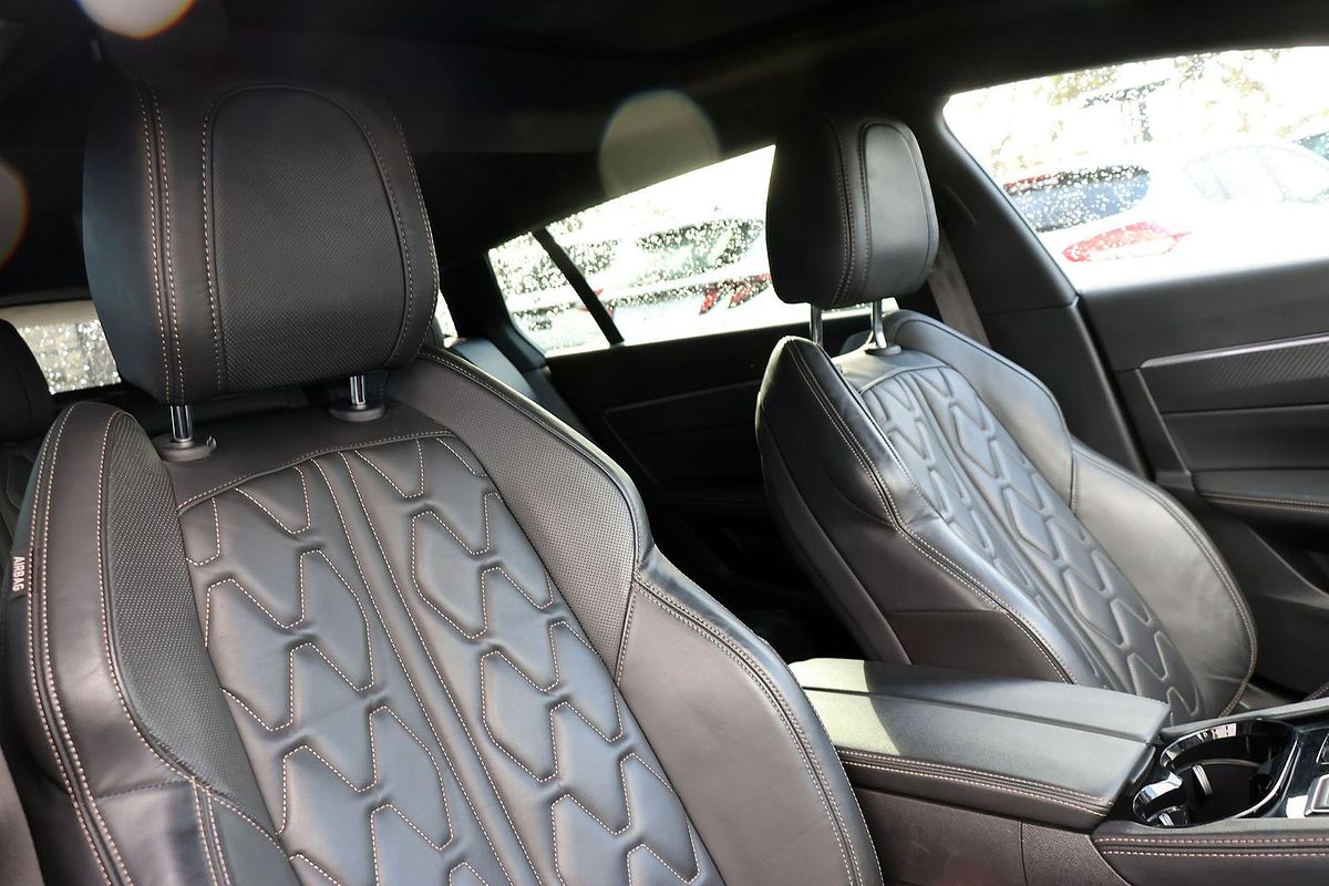 2022 Peugeot 508 GT R8