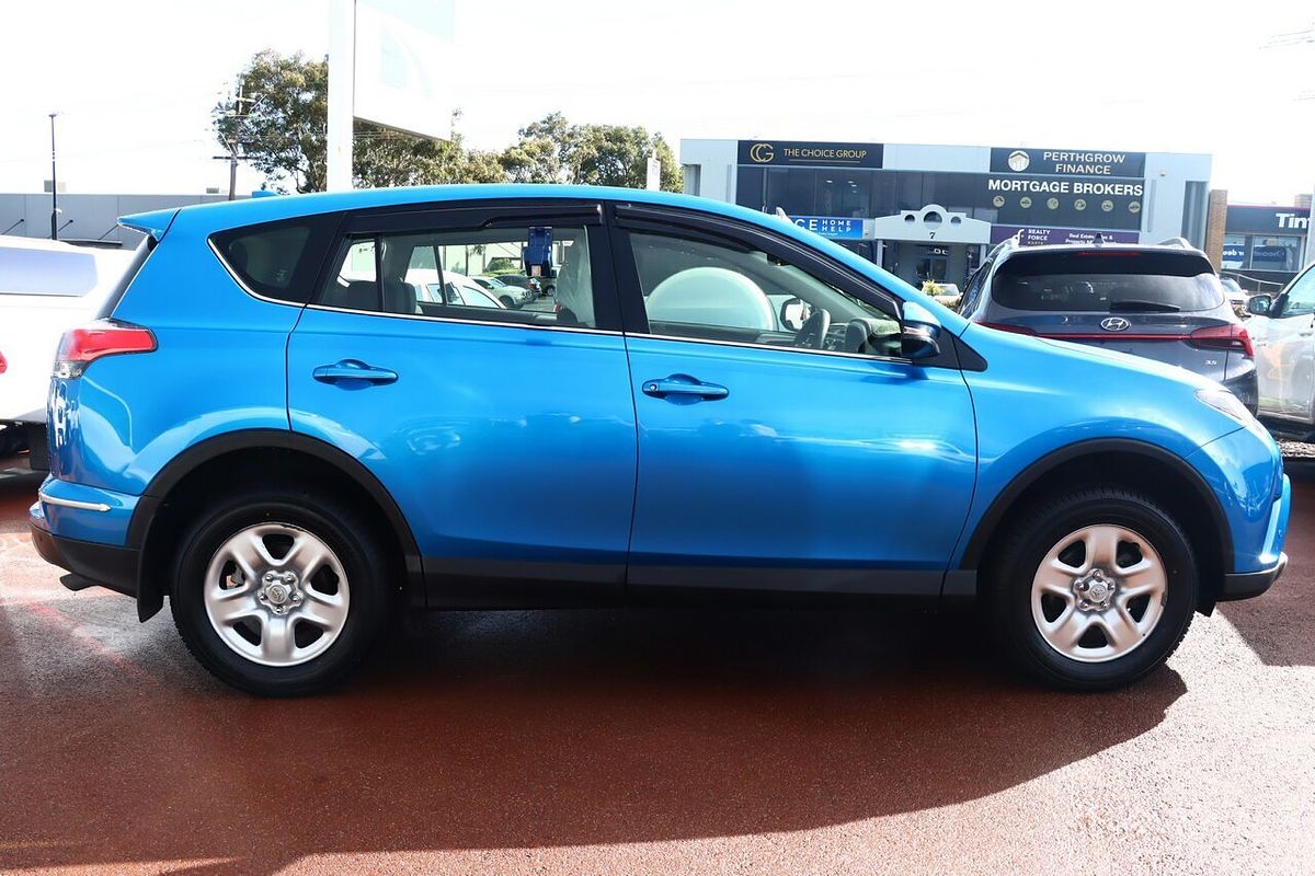 2018 Toyota RAV4 GX ASA44R