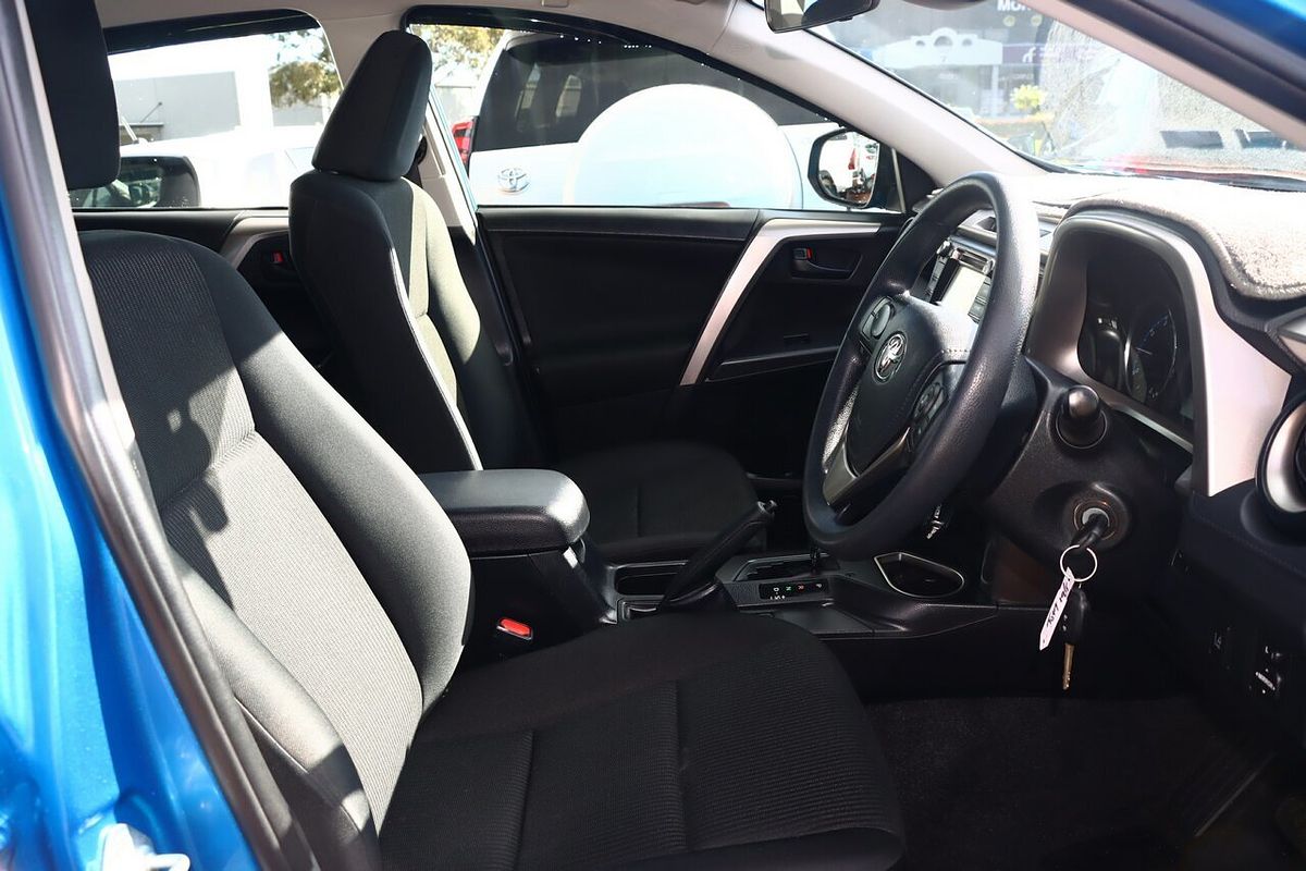 2018 Toyota RAV4 GX ASA44R
