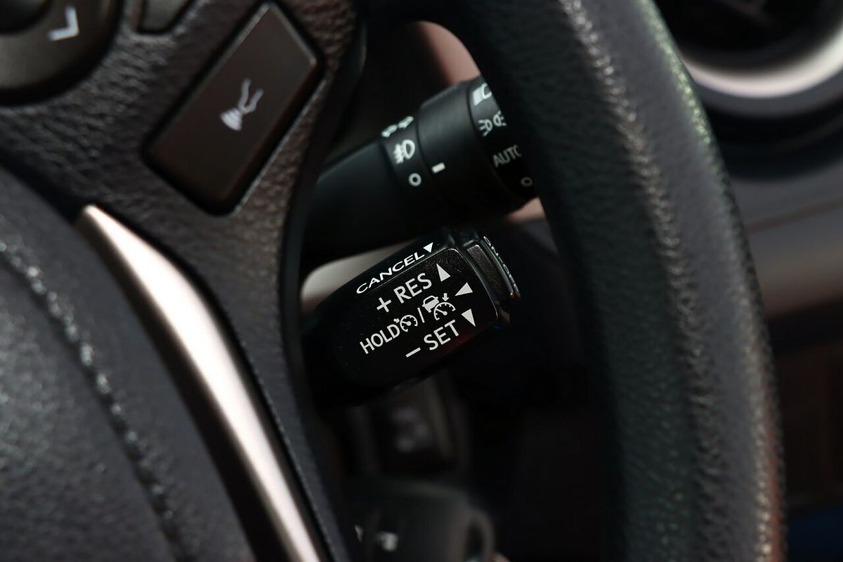 2018 Toyota RAV4 GX ASA44R