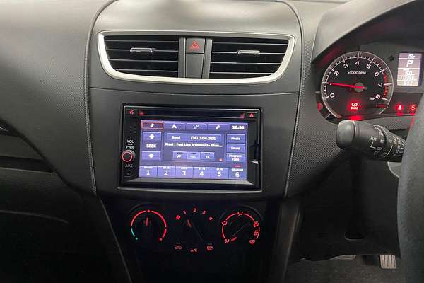 2014 Suzuki Swift GL Navigator FZ