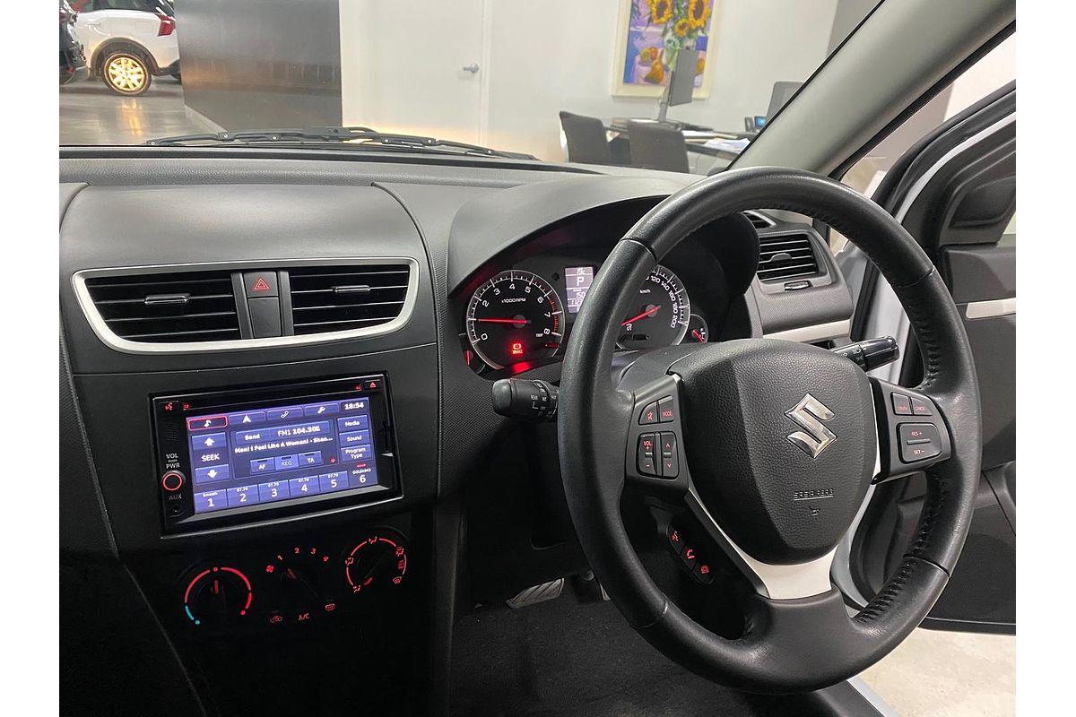 2014 Suzuki Swift GL Navigator FZ